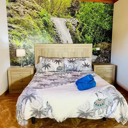 Holiday home Encantadora Casa Rural En Moya Con Jacuzzi Y Barbacoa